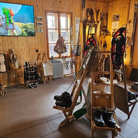 Hostal Svajciarsky Dom Vysoké Tatry Exterior foto