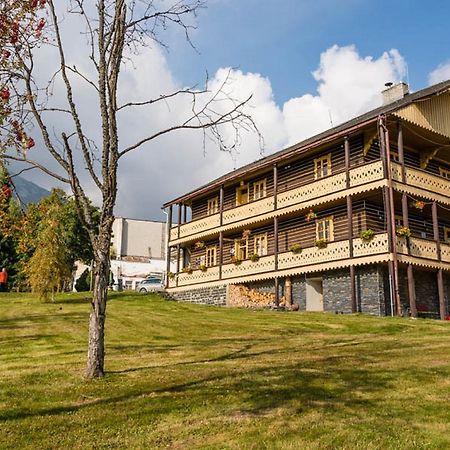 Hostal Svajciarsky Dom Vysoké Tatry Exterior foto