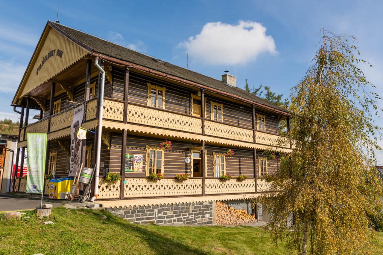 Hostal Svajciarsky Dom Vysoké Tatry Exterior foto