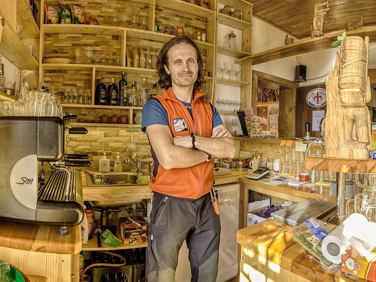 Hostal Svajciarsky Dom Vysoké Tatry Exterior foto
