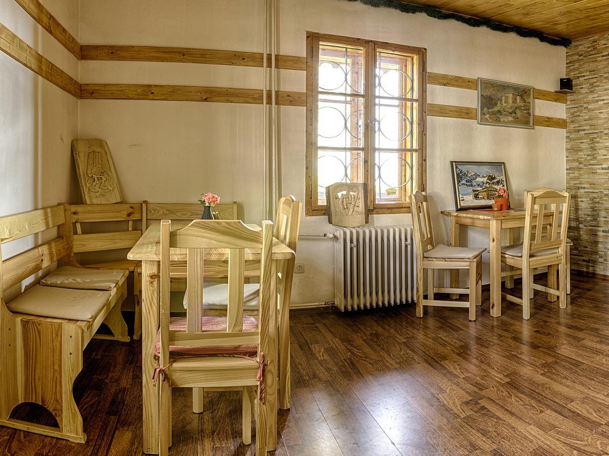 Hostal Svajciarsky Dom Vysoké Tatry Exterior foto